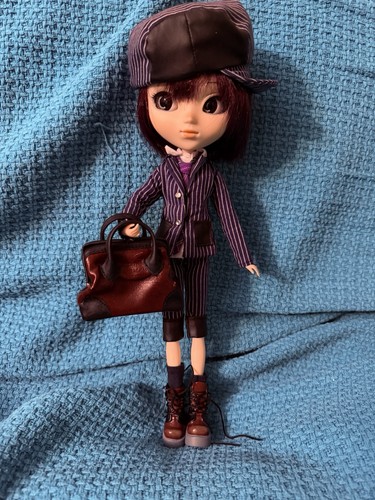 Pullip doll kaela preowned - kaela,