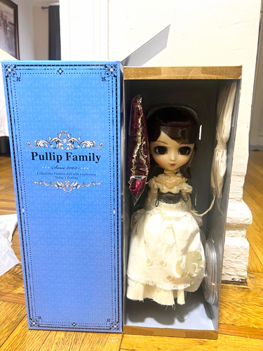 Authentic pullip doll nib - pullip,